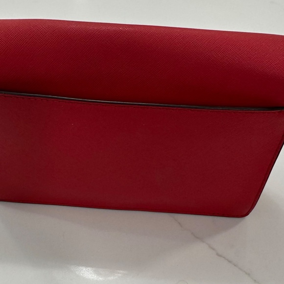 KATE SPADE CROSSBODY RED BAG W/ADJUSTABLE STRAPS & GOLD CHAIN - Picture 6 of 16